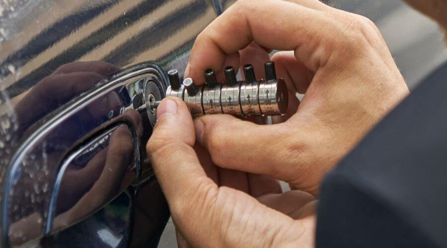 Professional gutter cleaning in Coal City, WV